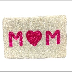 💕NWT GORGEOUS LARGE BEADED “MOM” THICK PADDED ZIPPERED POUCH!
